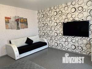 1-к квартира, посуточно, 52м2, 1/1 этаж