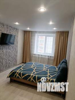 1-к квартира, посуточно, 32м2, 9/10 этаж