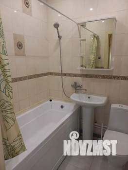 Студия квартира, посуточно, 32м2, 12/17 этаж