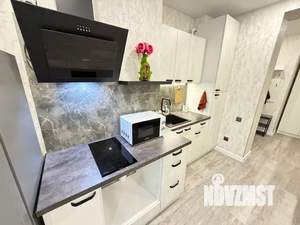 1-к квартира, посуточно, 33м2, 7/16 этаж