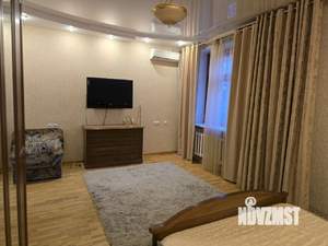 2-к квартира, на длительный срок, 96м2, 2/5 этаж