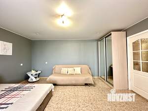 1-к квартира, посуточно, 44м2, 6/10 этаж