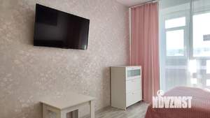 Студия квартира, посуточно, 35м2, 1/17 этаж
