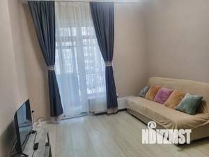 1-к квартира, посуточно, 42м2, 7/19 этаж