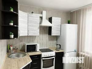 1-к квартира, посуточно, 40м2, 8/10 этаж