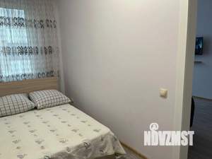 1-к квартира, посуточно, 33м2, 1/1 этаж