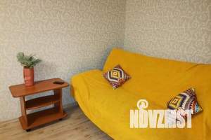 1-к квартира, посуточно, 33м2, 4/13 этаж