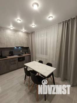 2-к квартира, посуточно, 40м2, 17/25 этаж