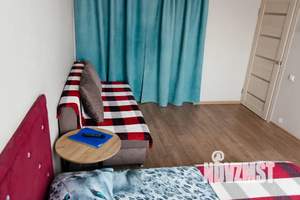 1-к квартира, посуточно, 40м2, 2/4 этаж