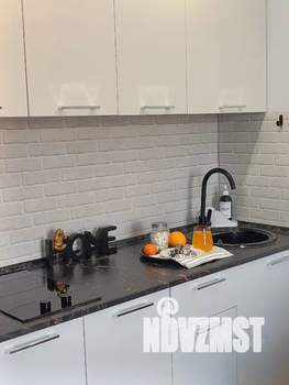 Студия квартира, посуточно, 30м2, 5/10 этаж