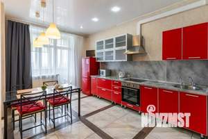 1-к квартира, посуточно, 60м2, 1/1 этаж