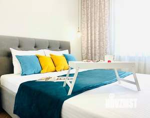 1-к квартира, посуточно, 35м2, 6/18 этаж