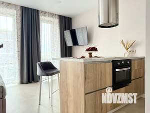 Студия квартира, посуточно, 35м2, 16/21 этаж