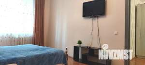 1-к квартира, посуточно, 42м2, 2/10 этаж