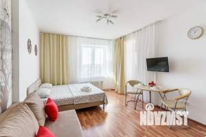 Студия квартира, посуточно, 35м2, 10/15 этаж