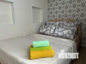 1-к квартира, посуточно, 35м2, 4/20 этаж