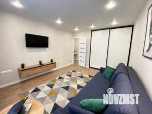 Студия квартира, посуточно, 36м2, 5/5 этаж