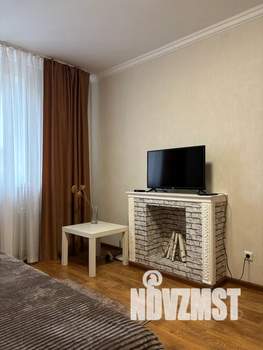 1-к квартира, посуточно, 31м2, 7/16 этаж