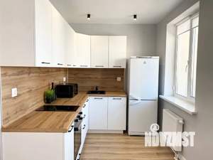 Студия квартира, посуточно, 33м2, 8/20 этаж