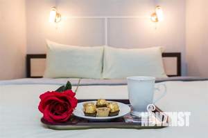 Студия квартира, посуточно, 30м2, 1/19 этаж