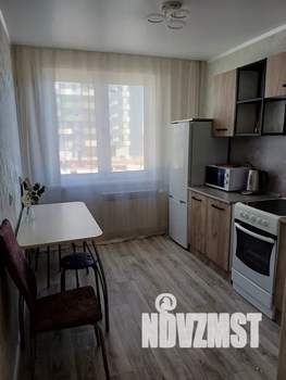 1-к квартира, посуточно, 36м2, 2/10 этаж