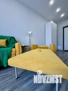 Студия квартира, посуточно, 28м2, 19/20 этаж