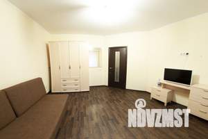 1-к квартира, посуточно, 46м2, 3/15 этаж