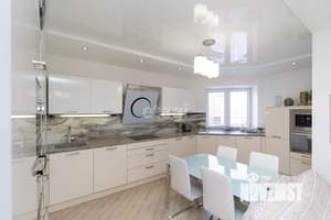 4-к квартира, на длительный срок, 154м2, 5/8 этаж