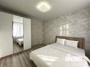3-к квартира, посуточно, 62м2, 7/25 этаж
