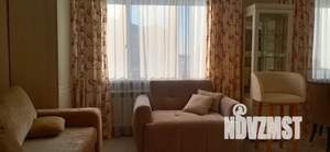 Студия квартира, посуточно, 43м2, 1/10 этаж