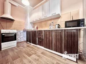 Студия квартира, посуточно, 38м2, 7/20 этаж