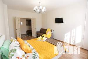 1-к квартира, посуточно, 38м2, 3/14 этаж