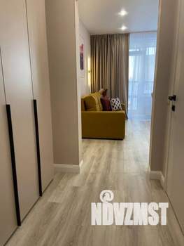 Студия квартира, посуточно, 28м2, 4/18 этаж