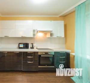 3-к квартира, посуточно, 78м2, 1/9 этаж