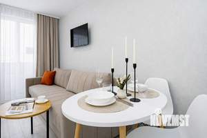 Студия квартира, посуточно, 17м2, 8/15 этаж