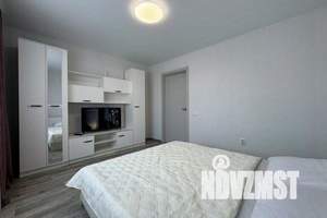 1-к квартира, посуточно, 40м2, 3/15 этаж