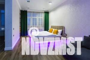 1-к квартира, посуточно, 63м2, 1/25 этаж