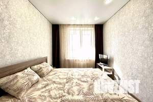 1-к квартира, посуточно, 50м2, 13/16 этаж