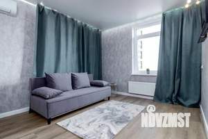 1-к квартира, посуточно, 37м2, 1/1 этаж