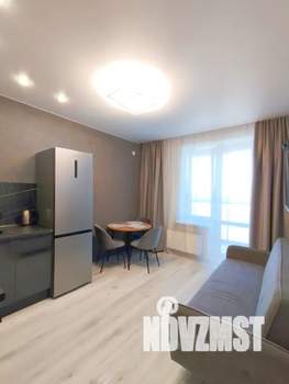 1-к квартира, посуточно, 38м2, 22/23 этаж