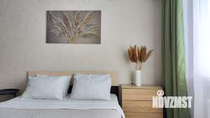 1-к квартира, посуточно, 40м2, 12/19 этаж