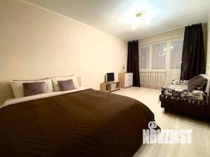 1-к квартира, посуточно, 38м2, 3/9 этаж