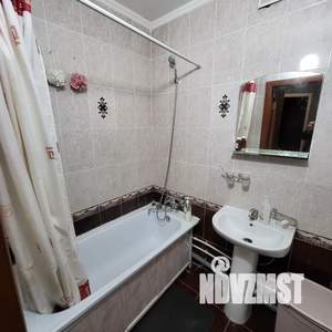 1-к квартира, посуточно, 40м2, 4/14 этаж