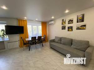 1-к квартира, посуточно, 45м2, 5/5 этаж