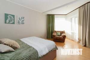 1-к квартира, посуточно, 56м2, 9/9 этаж