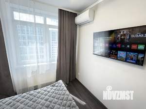 Студия квартира, посуточно, 28м2, 21/25 этаж