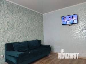 1-к квартира, посуточно, 40м2, 6/16 этаж