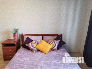 1-к квартира, посуточно, 33м2, 4/13 этаж