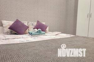 2-к квартира, посуточно, 40м2, 8/19 этаж