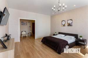 1-к квартира, посуточно, 50м2, 1/1 этаж